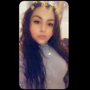 Meet your Posher, Rosalinda